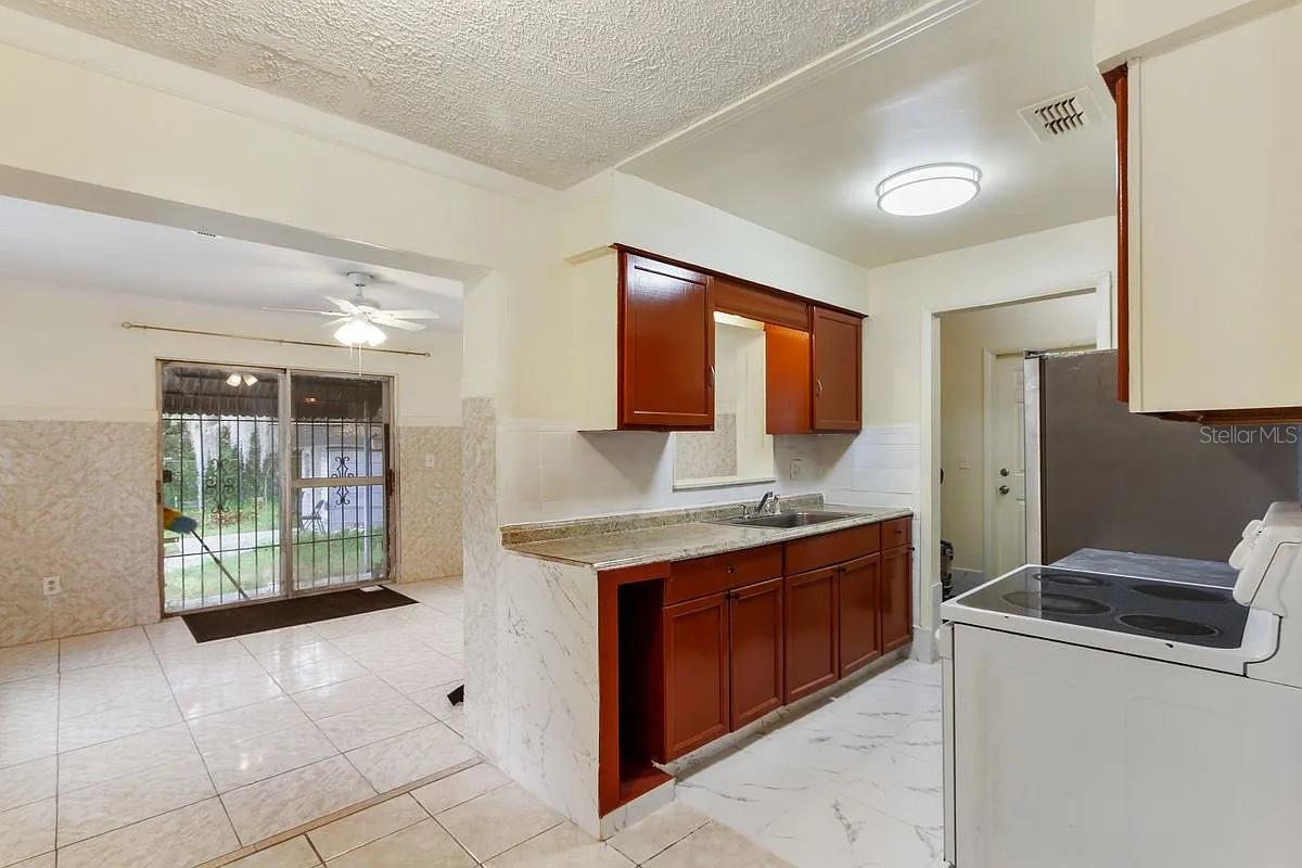 1227 Merritt, Altamonte Springs, FL 32701