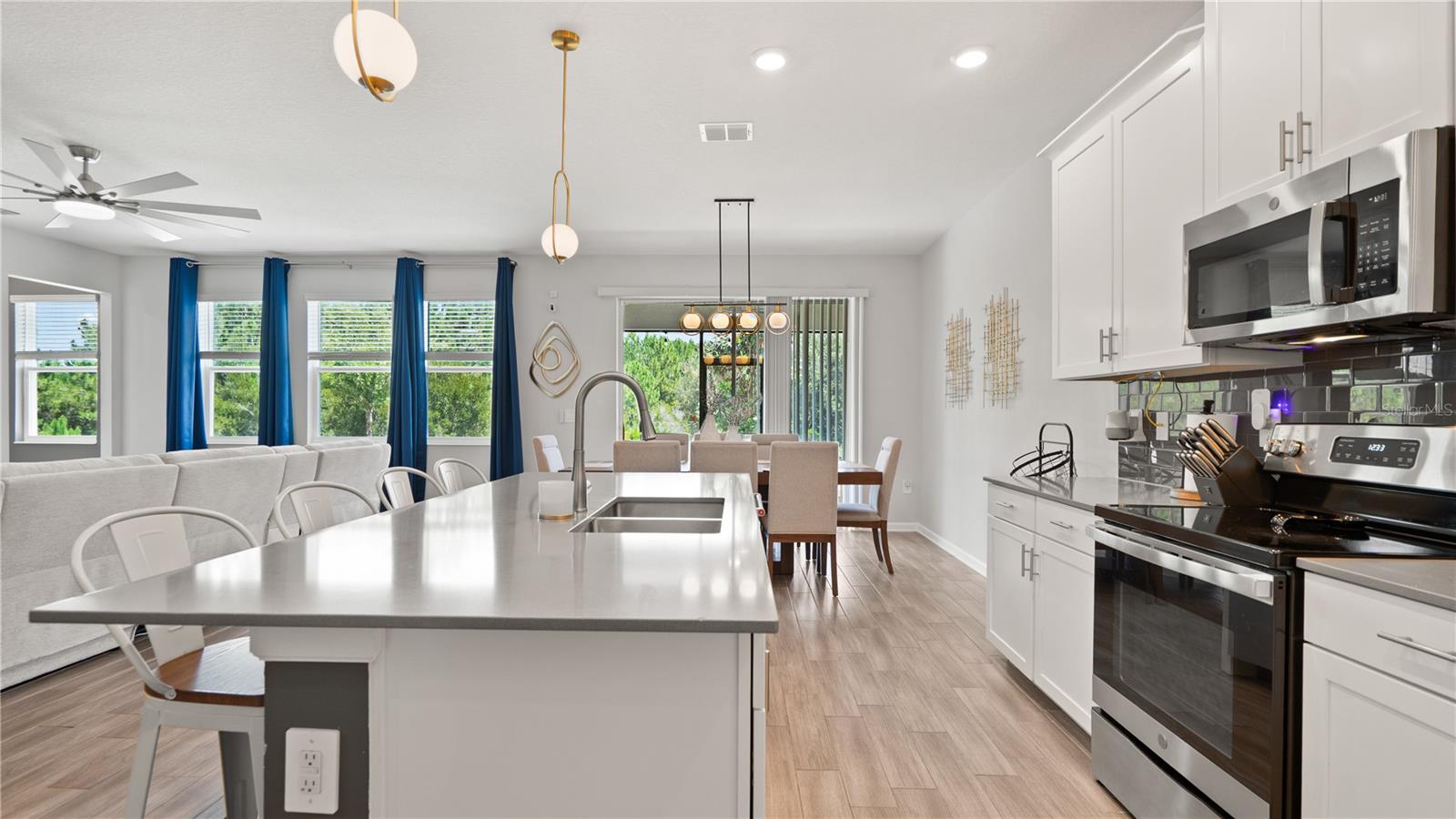 2721 Camden, Davenport, FL 33837