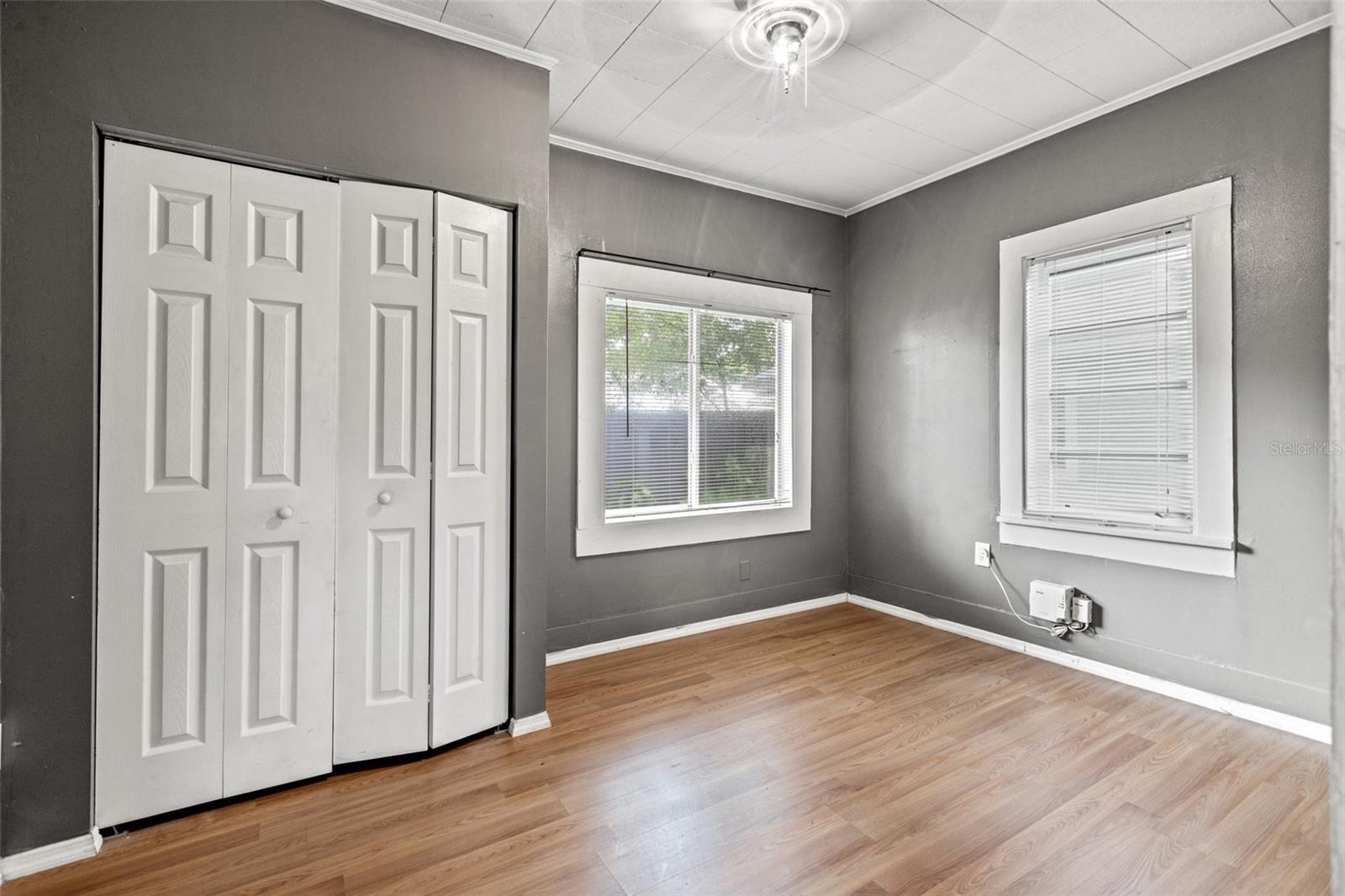 1162 Highland, St Petersburg, FL 33701