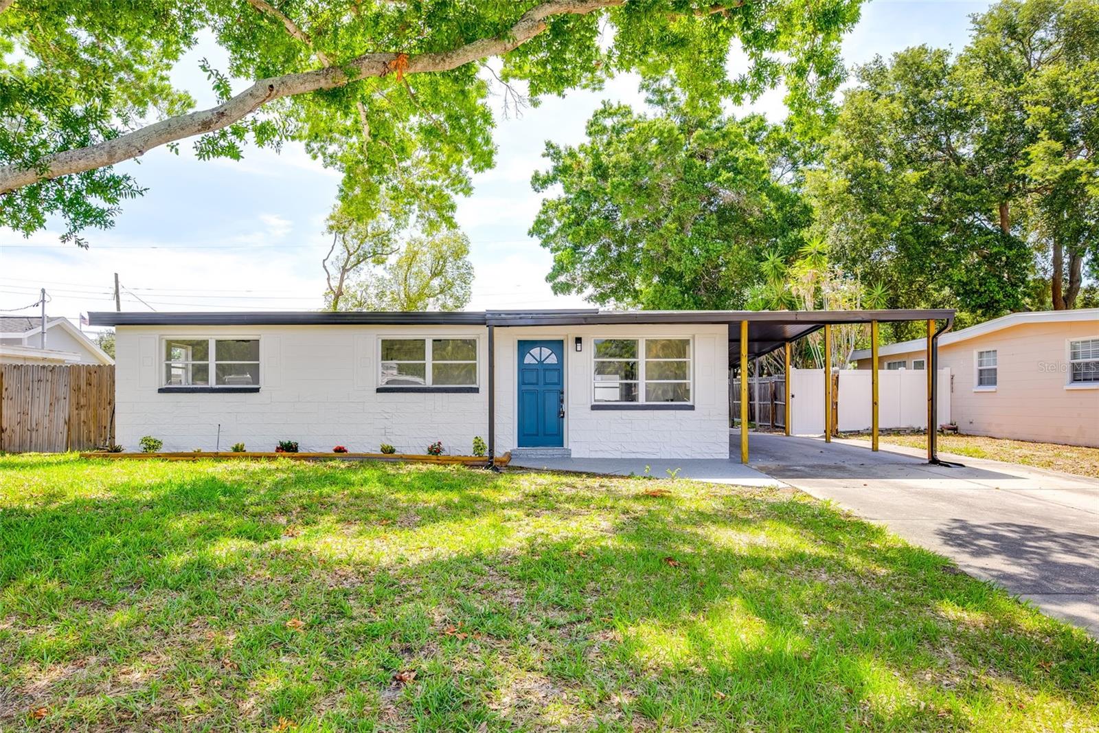 9596 Groveland, Seminole, FL 33772