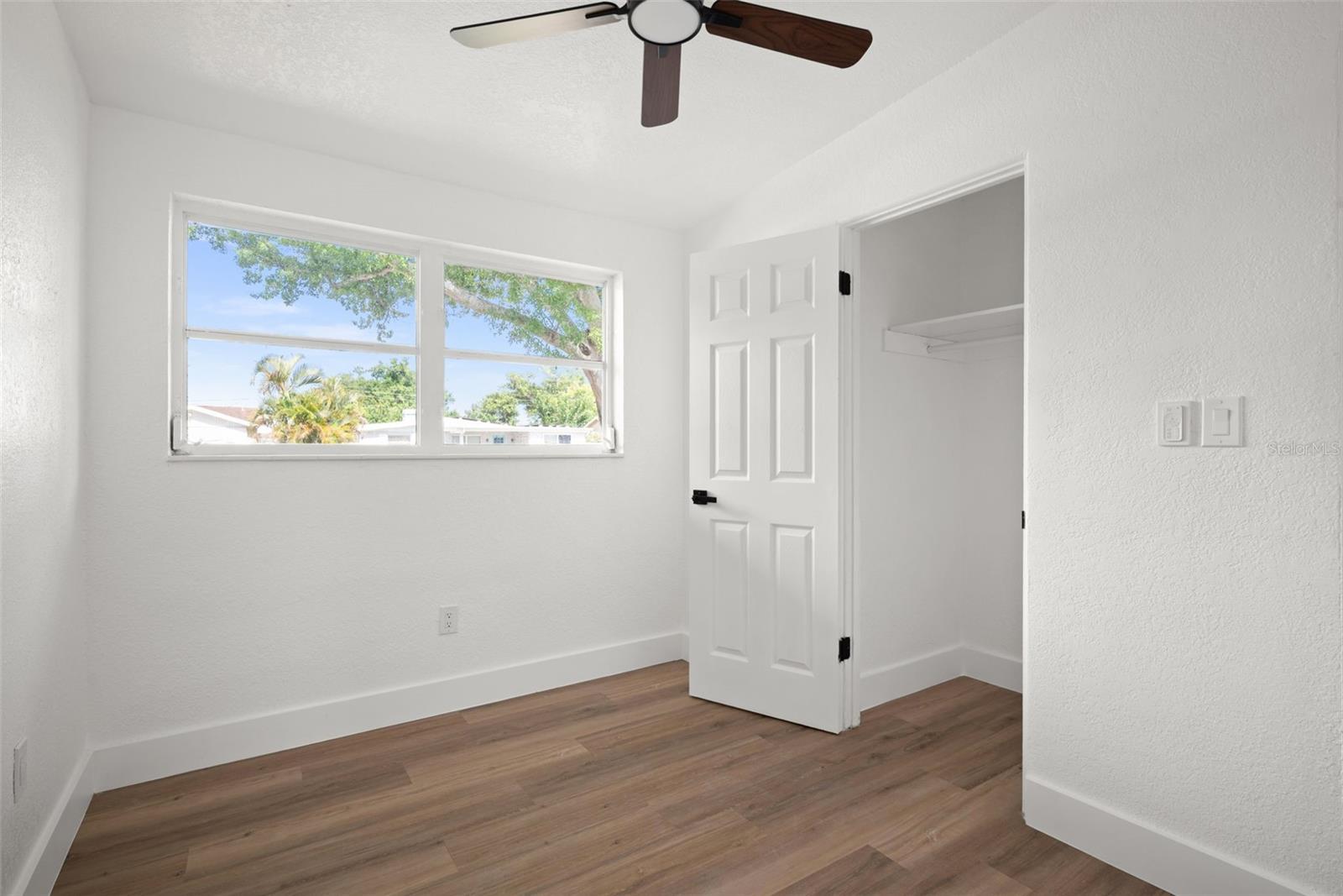 9596 Groveland, Seminole, FL 33772