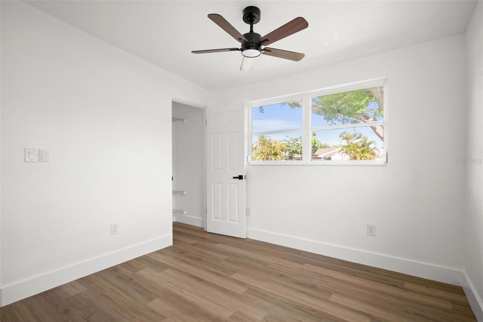 9596 Groveland, Seminole, FL 33772