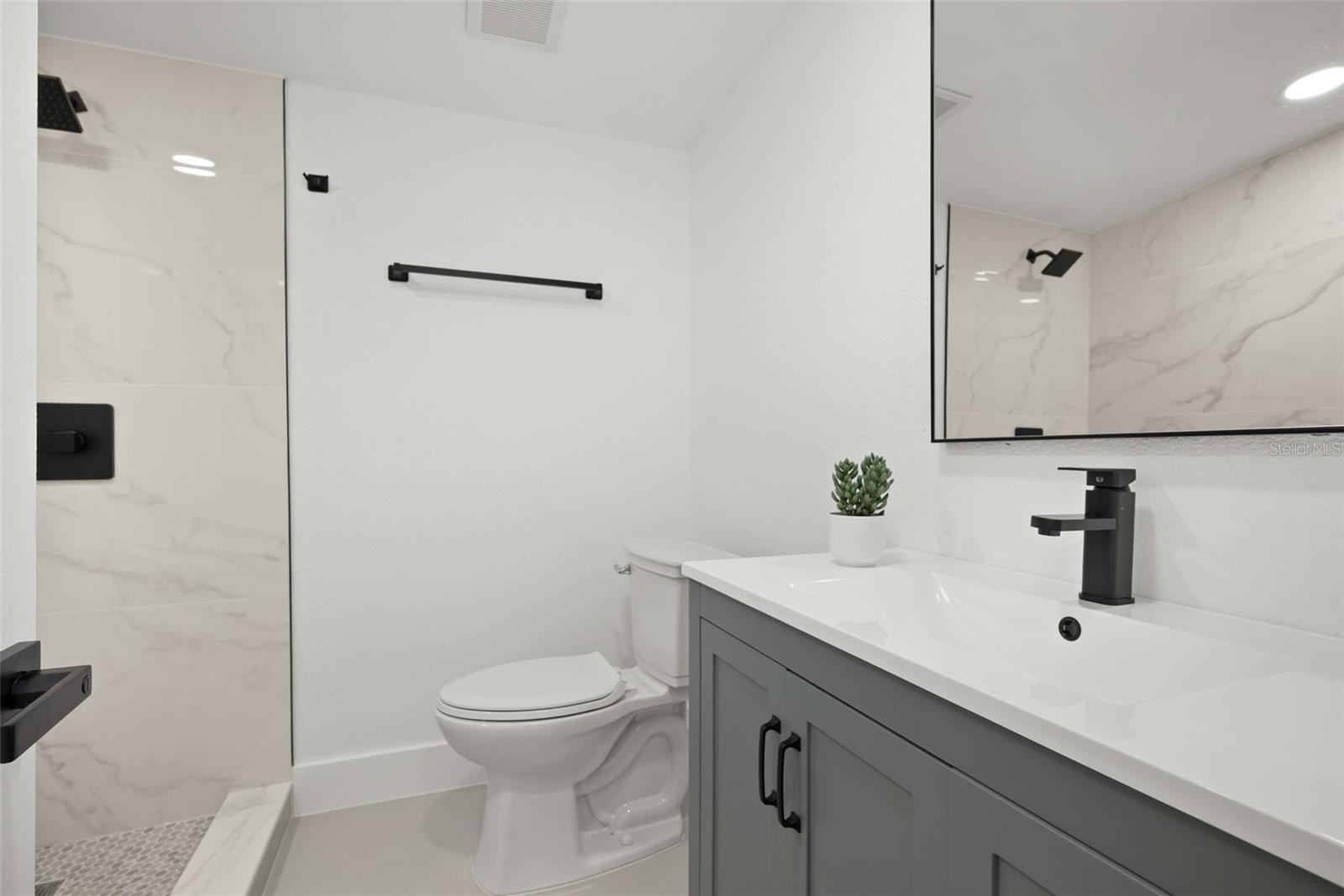 9596 Groveland, Seminole, FL 33772
