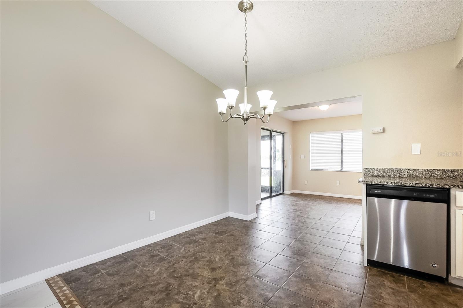 2072 Dumas, Deltona, FL 32738
