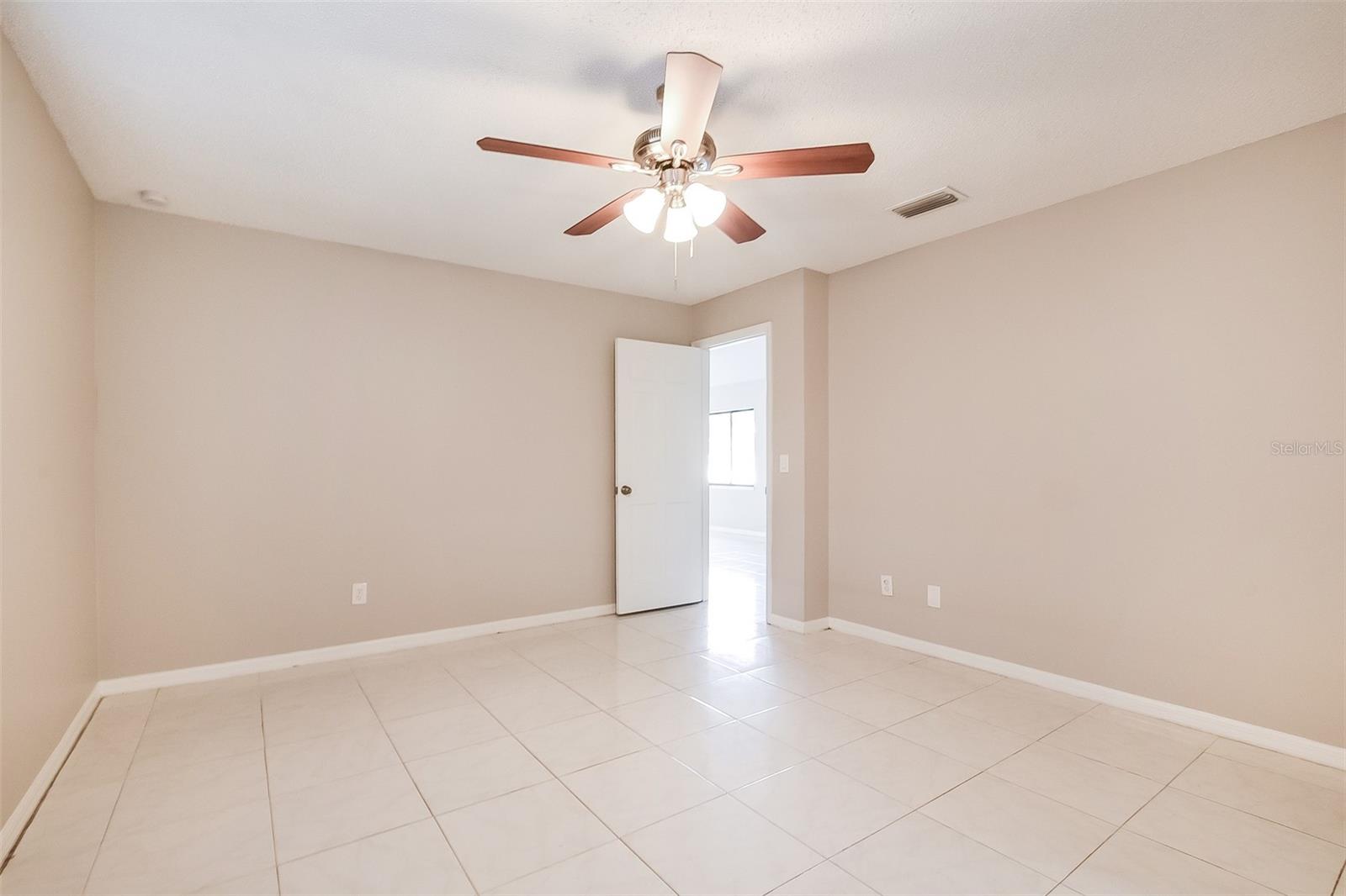 2072 Dumas, Deltona, FL 32738