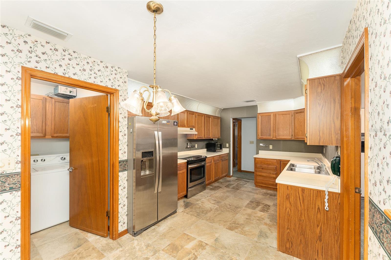 7027 51st, Gainesville, FL 32653