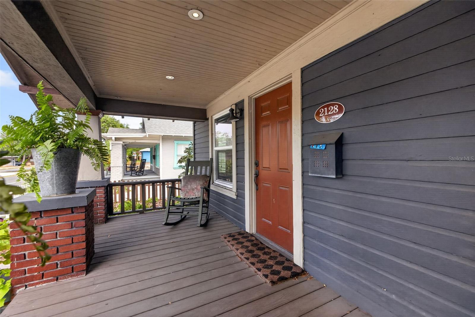 2128 5th, St Petersburg, FL 33713