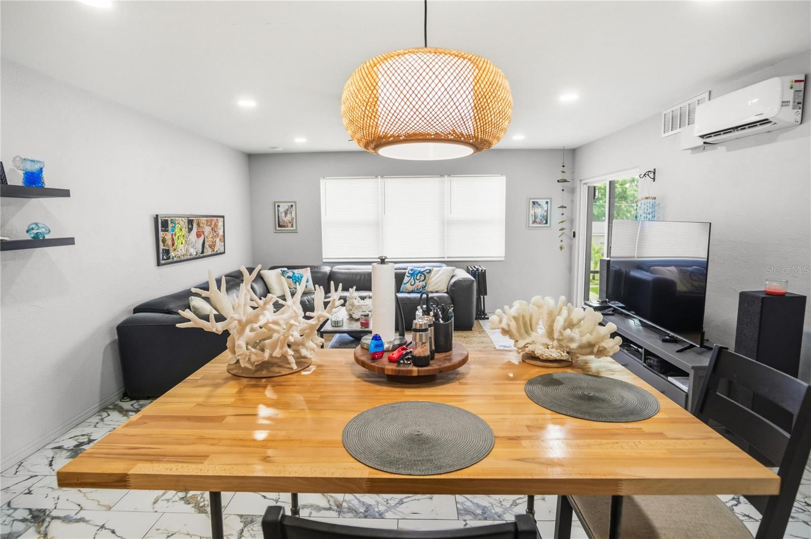 416 73rd Unit 207, St Petersburg, FL 33702