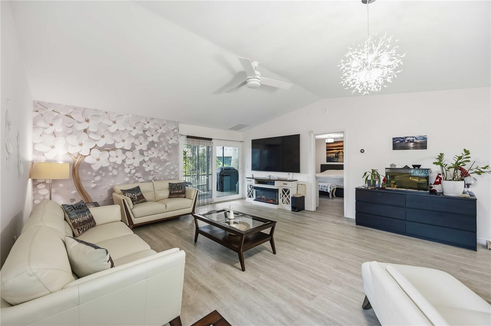 266 Oak Hill Unit 34, Sarasota, FL 34232