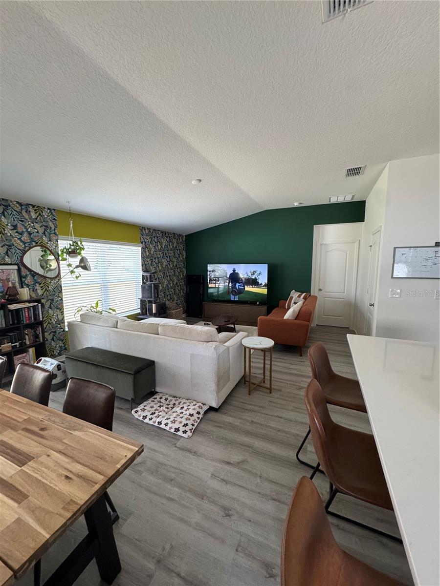 1459 Geranium, Mascotte, FL 34753