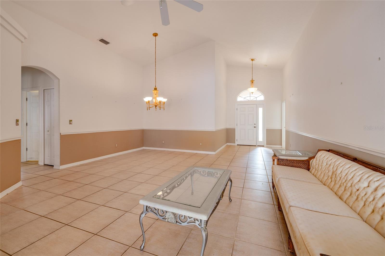 1805 Wood Bend, Tarpon Springs, FL 34689