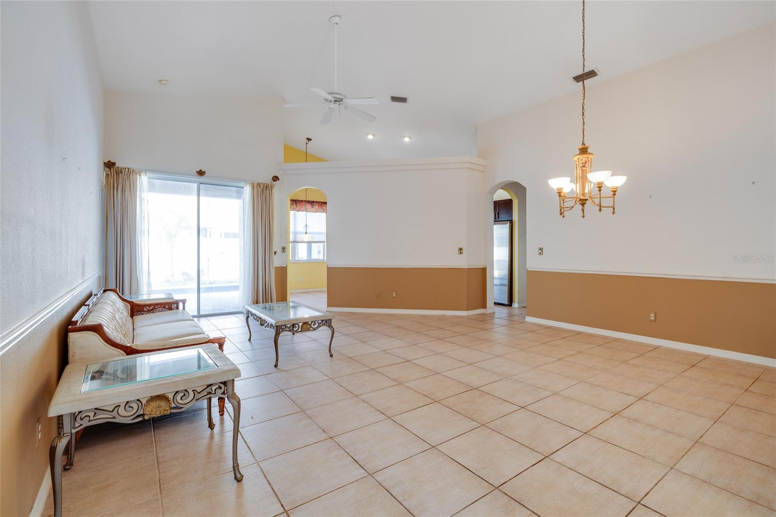 1805 Wood Bend, Tarpon Springs, FL 34689