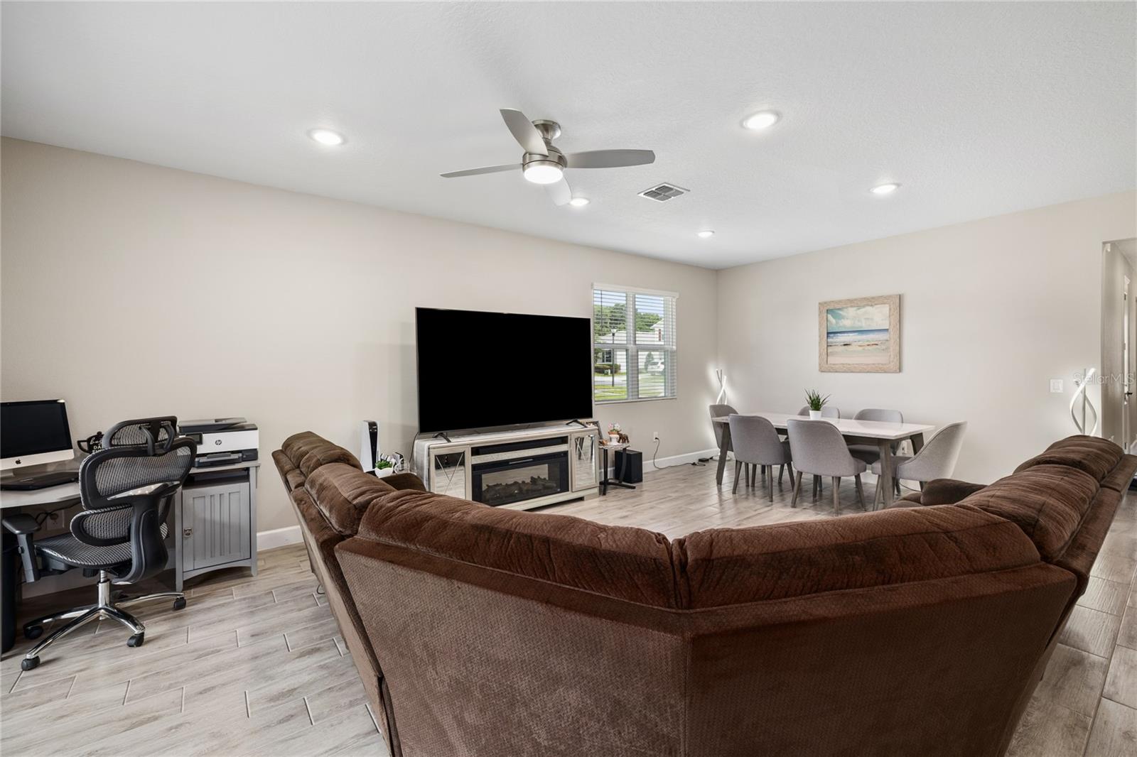 1060 River Otter, Deland, FL 32720