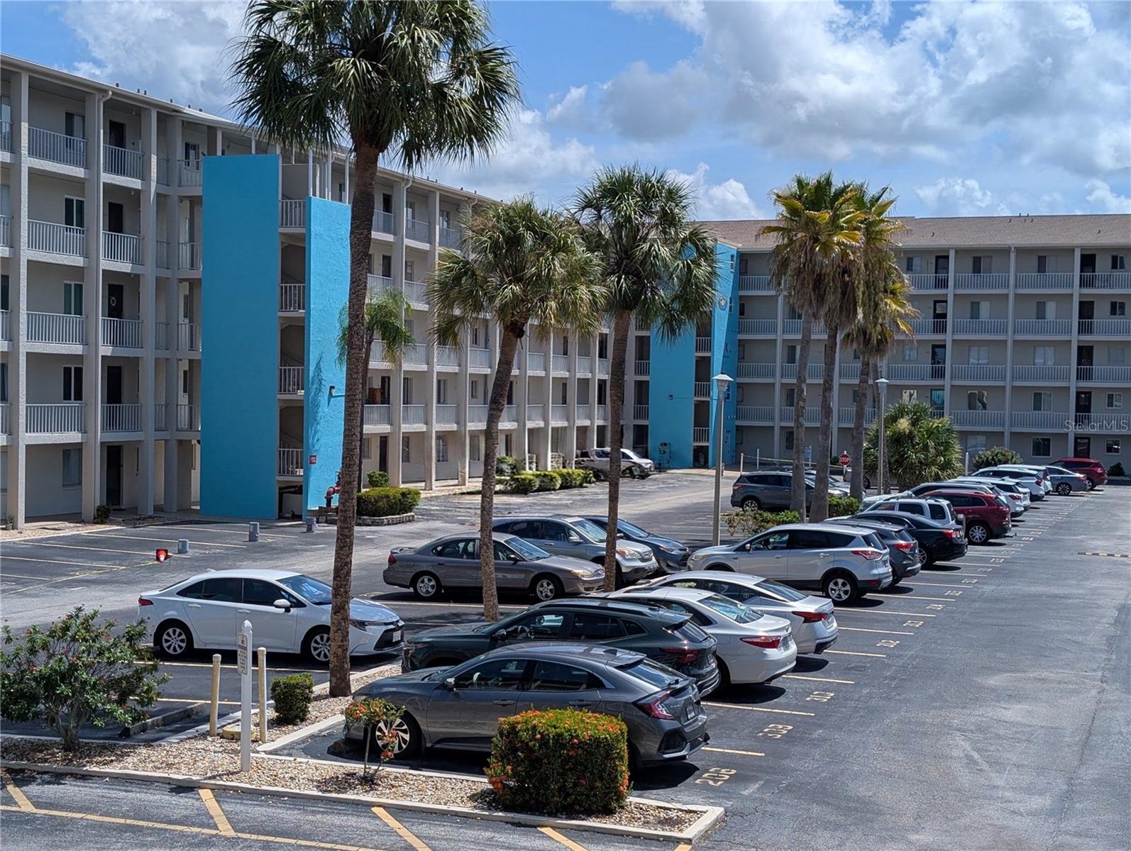 3564 Lake Bayshore Unit K-203, Bradenton, FL 34205