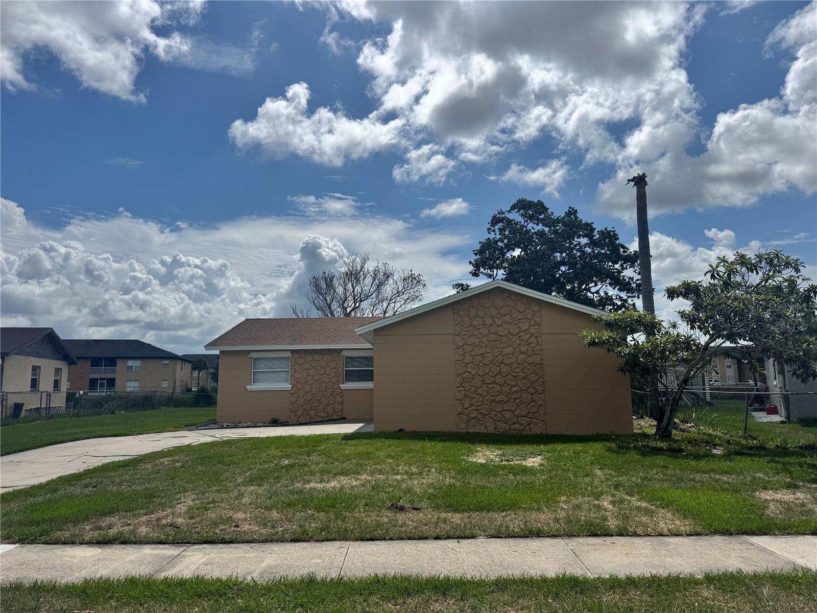 5693 Tulip, Orlando, FL 32839