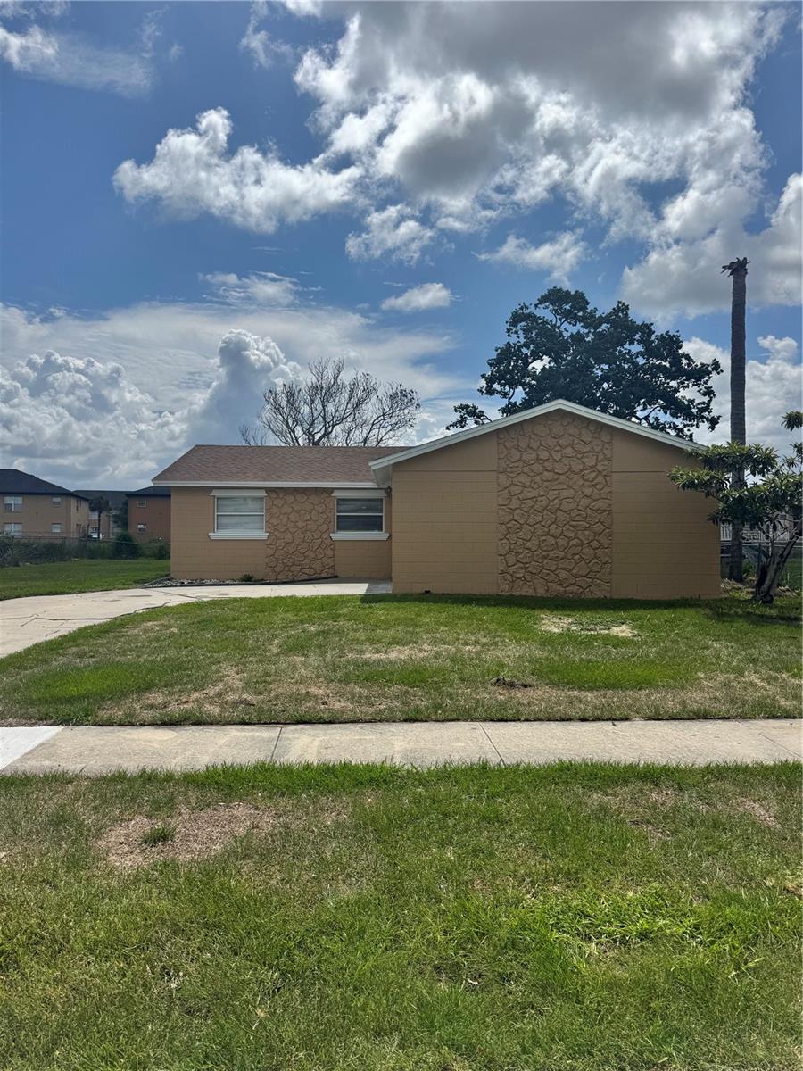 5693 Tulip, Orlando, FL 32839