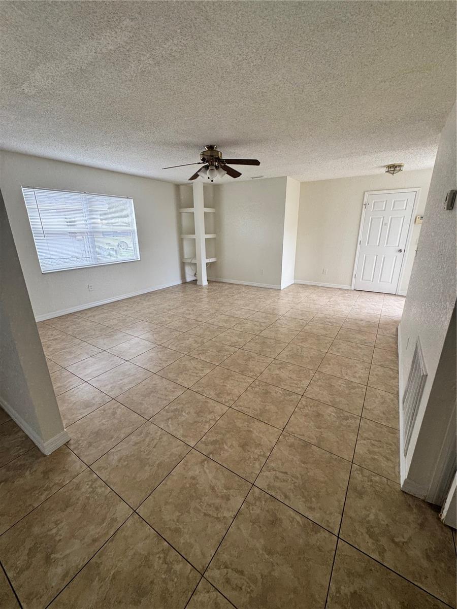 5693 Tulip, Orlando, FL 32839
