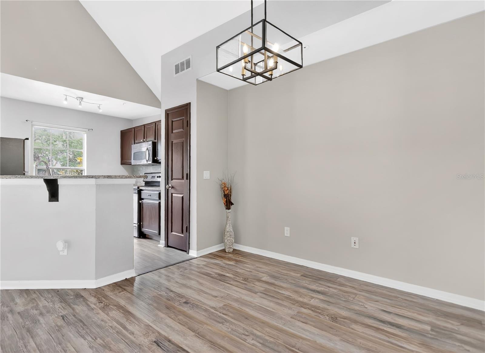 8925 Lee Vista Unit 2704, Orlando, FL 32829