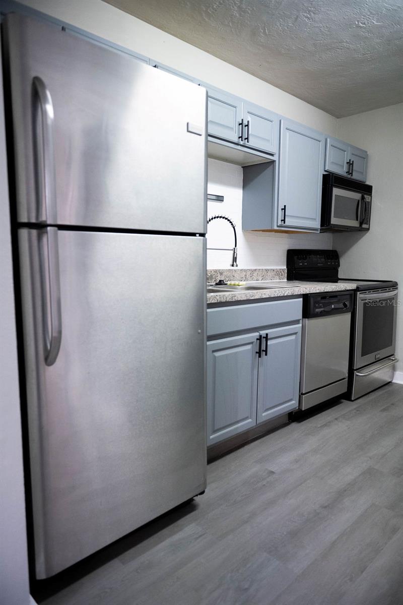 5480 70th, St Petersburg, FL 33709
