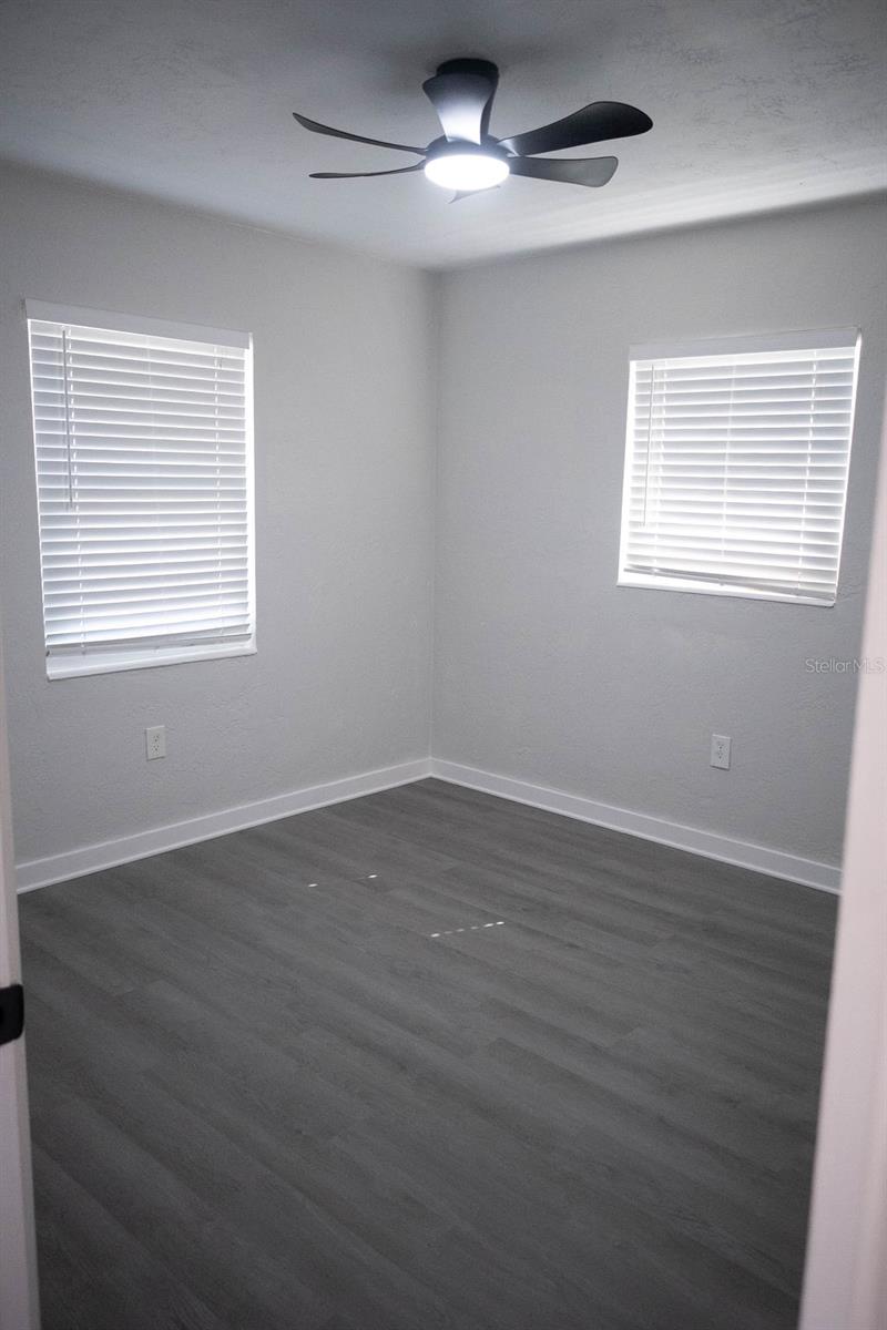 5480 70th, St Petersburg, FL 33709