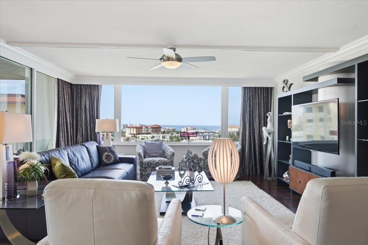 736 Island Unit 1003, Clearwater Beach, FL 33767