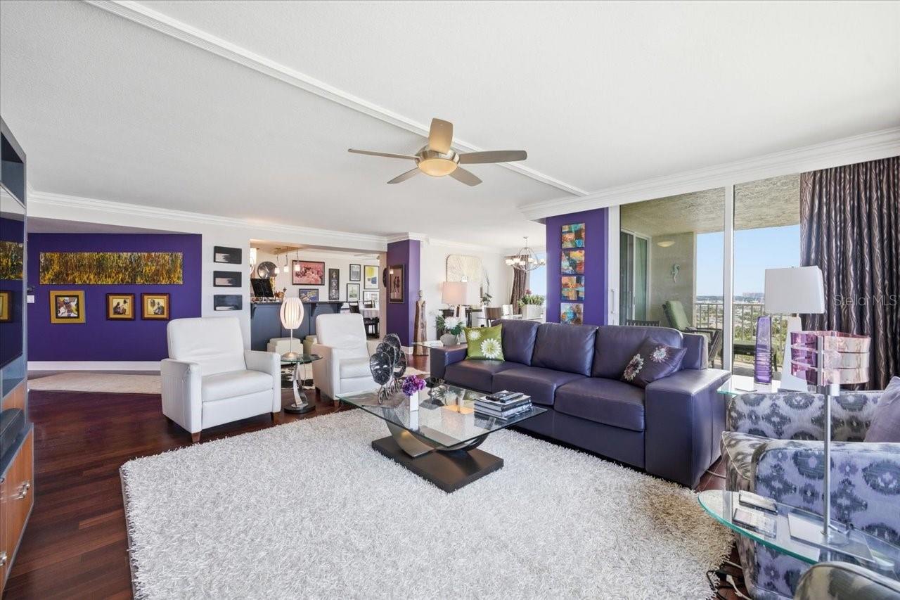 736 Island Unit 1003, Clearwater Beach, FL 33767
