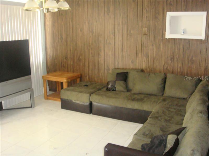 3006 44th, Tampa, FL 33605