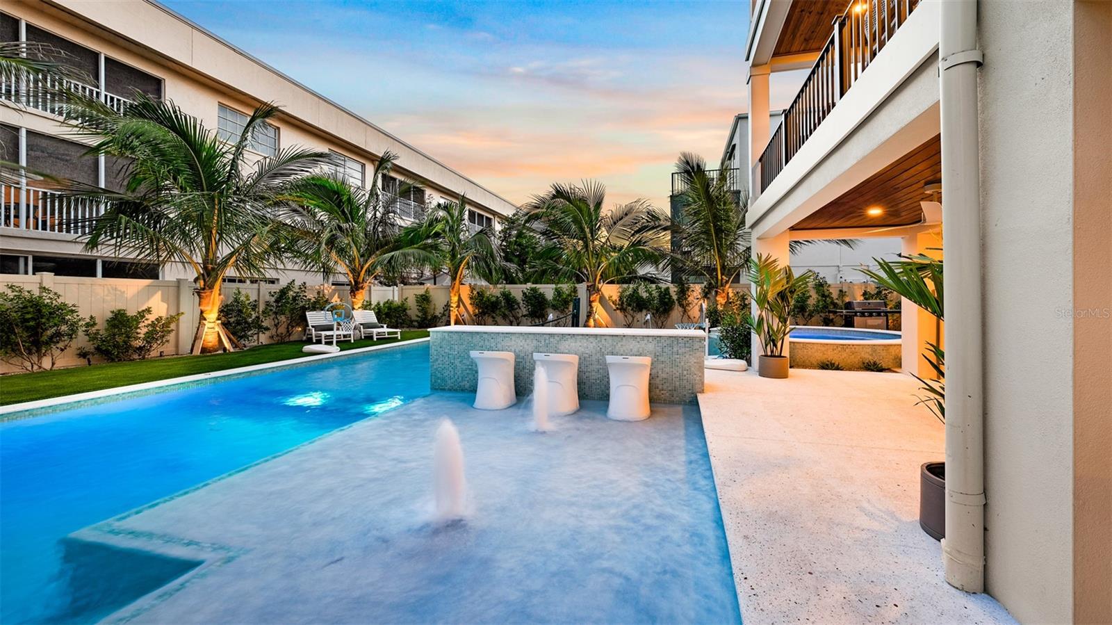 1142 Windsong Unit B, Sarasota, FL 34242