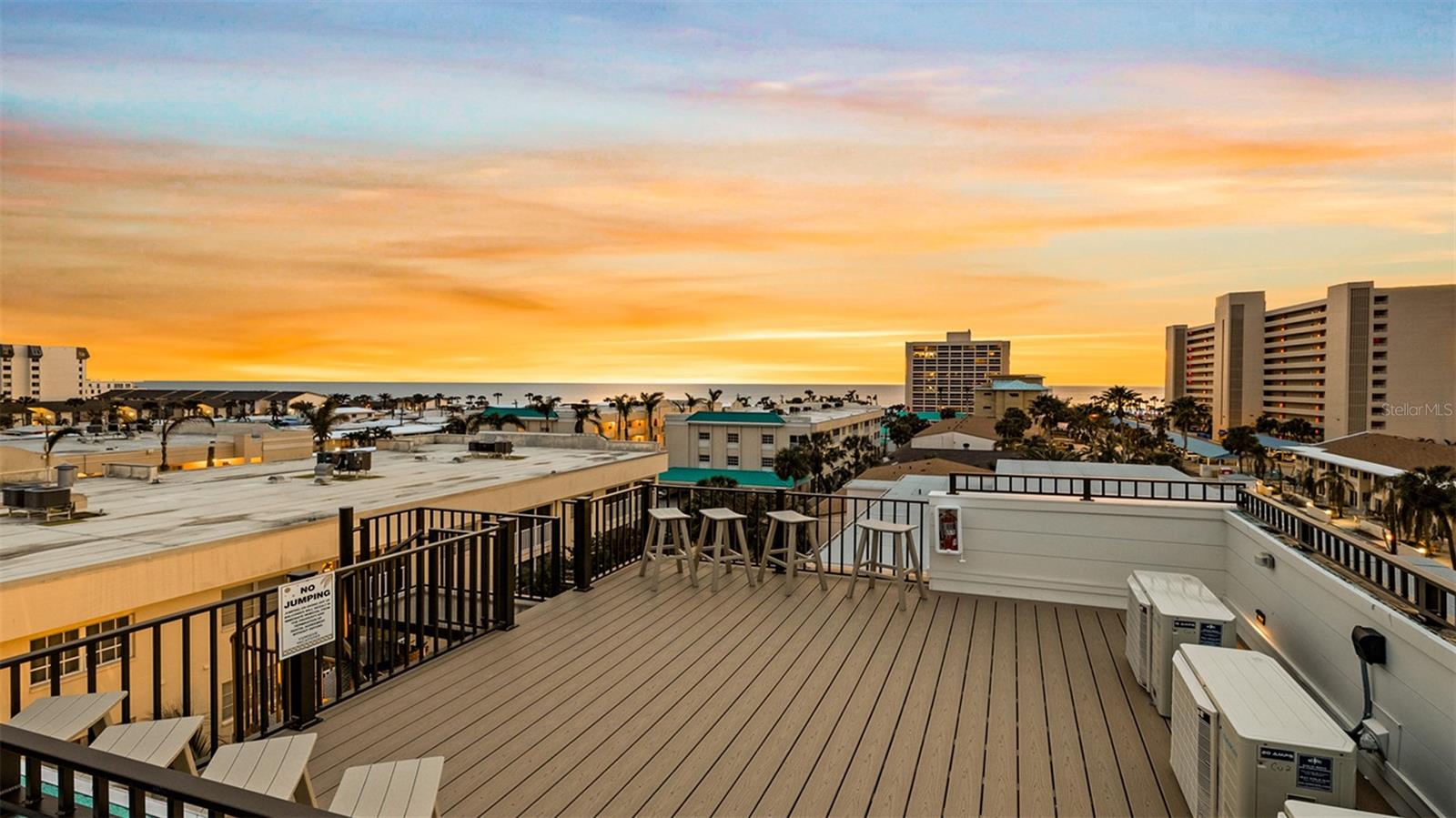 1142 Windsong Unit B, Sarasota, FL 34242