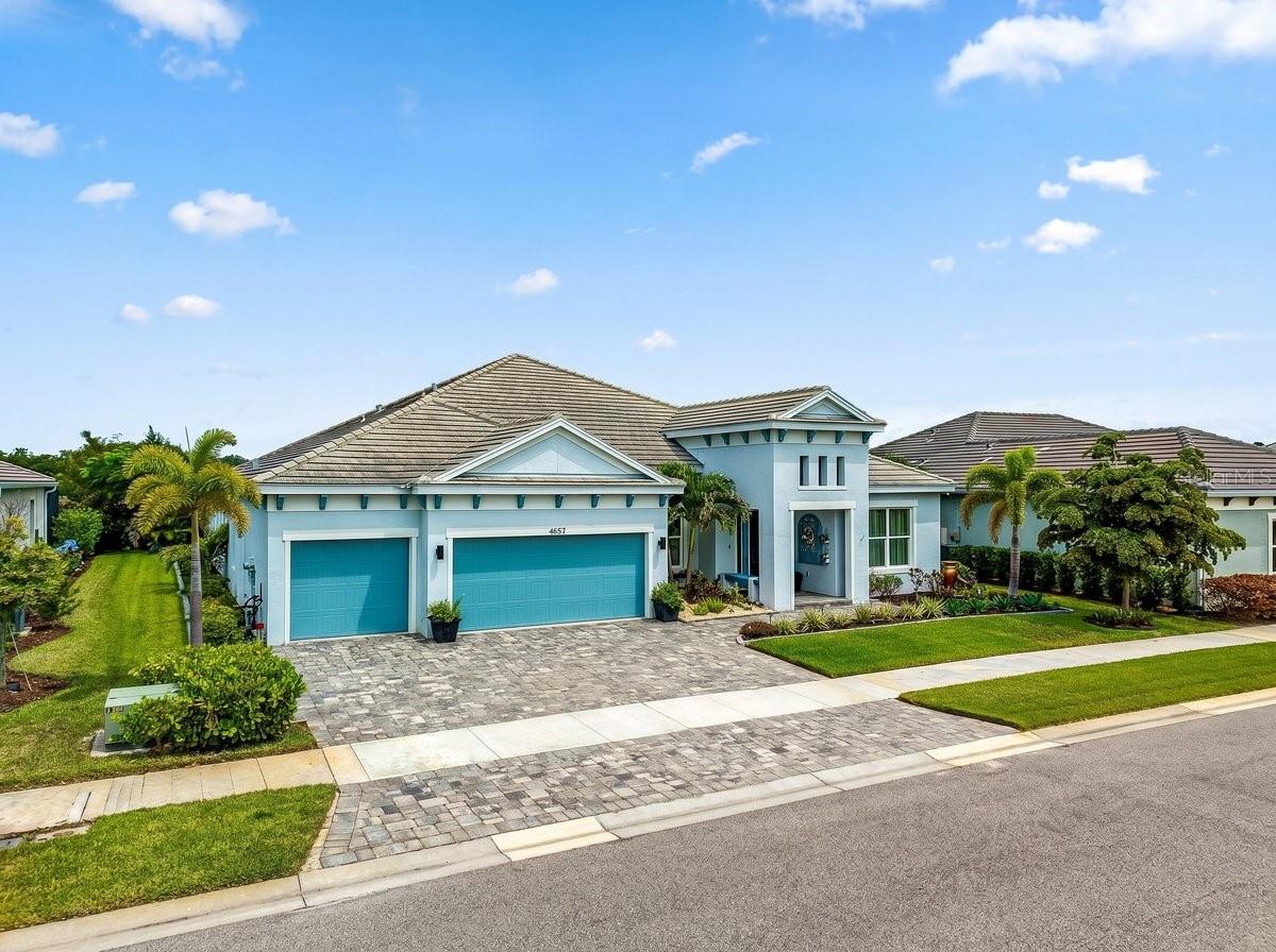 4657 Antrim, Sarasota, FL 34240