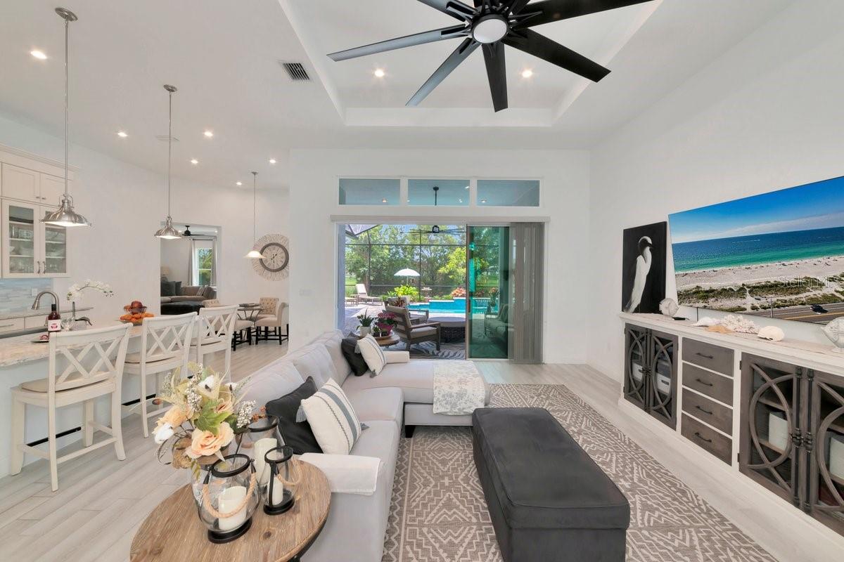 4657 Antrim, Sarasota, FL 34240