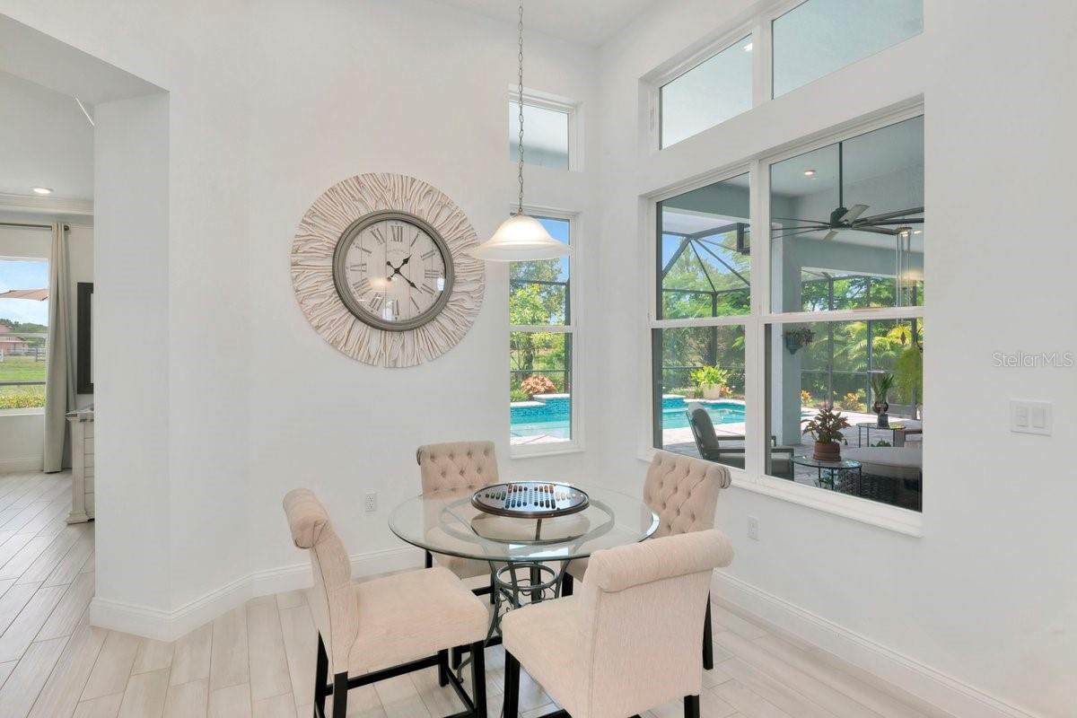 4657 Antrim, Sarasota, FL 34240