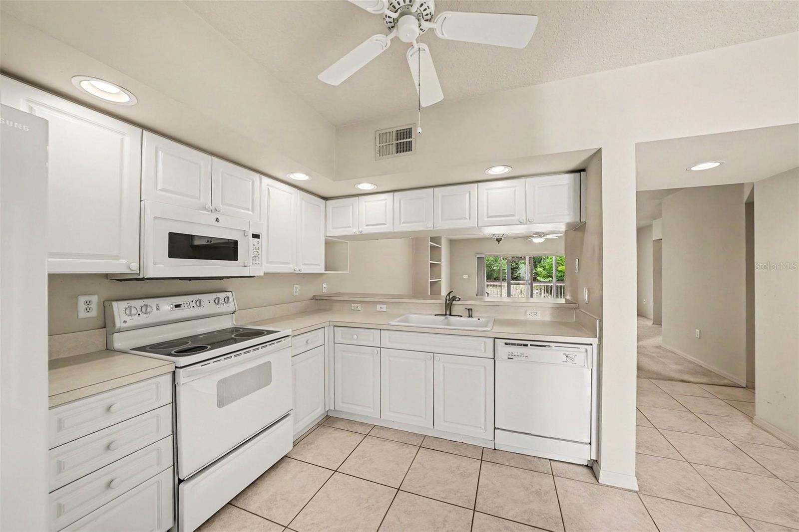 1400 Water View Unit 102, Largo, FL 33771