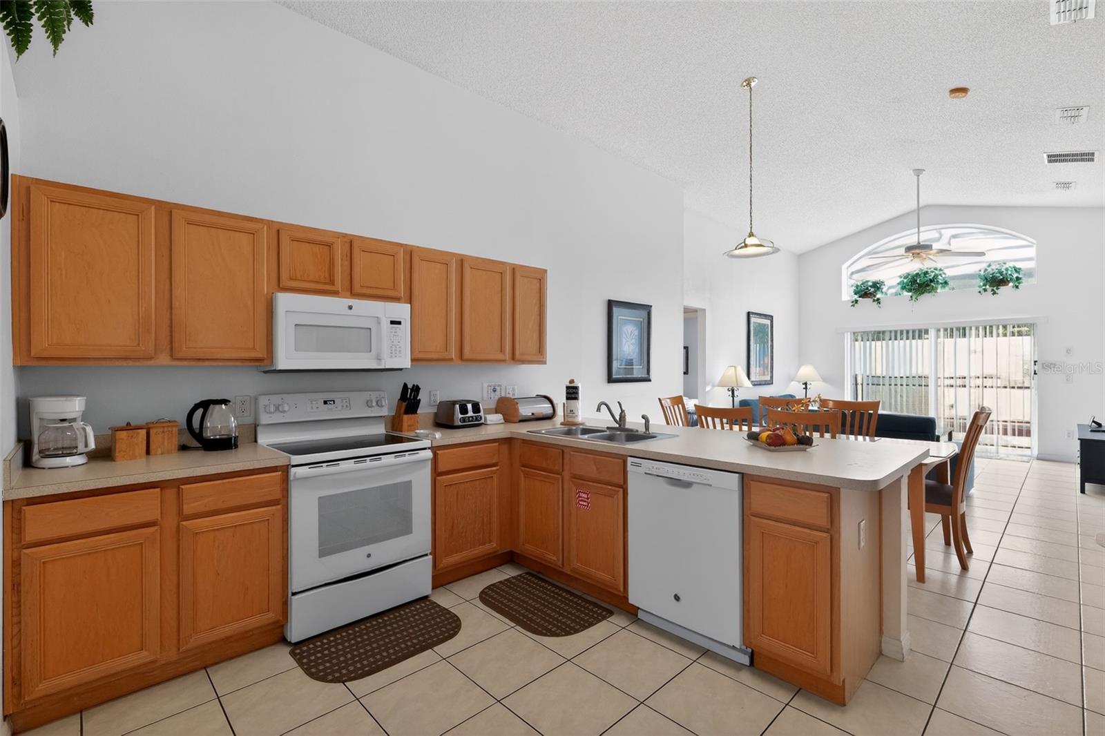1255 Seasons, Kissimmee, FL 34746