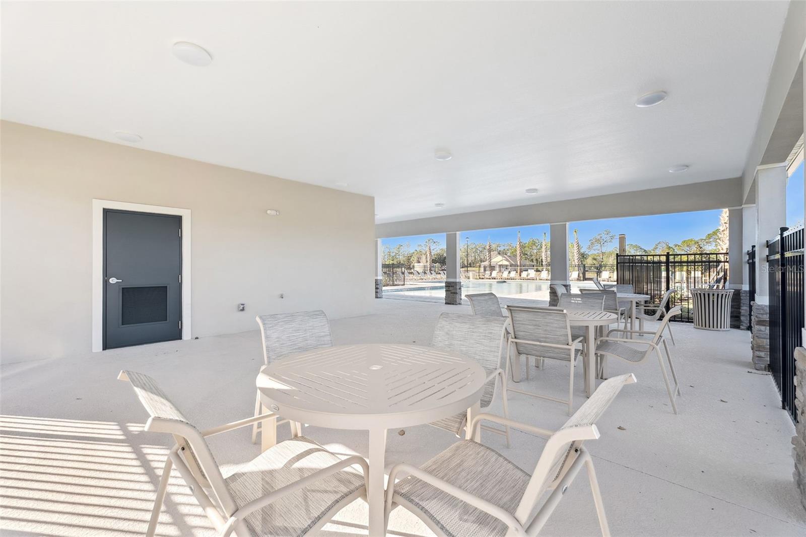 1012 Champion Rdg, Daytona Beach, FL 32124