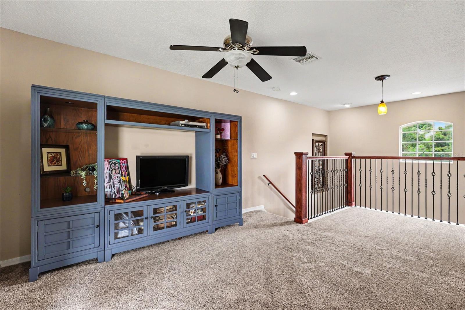 663 Sheridan Woods Dr, Melbourne, FL 32904