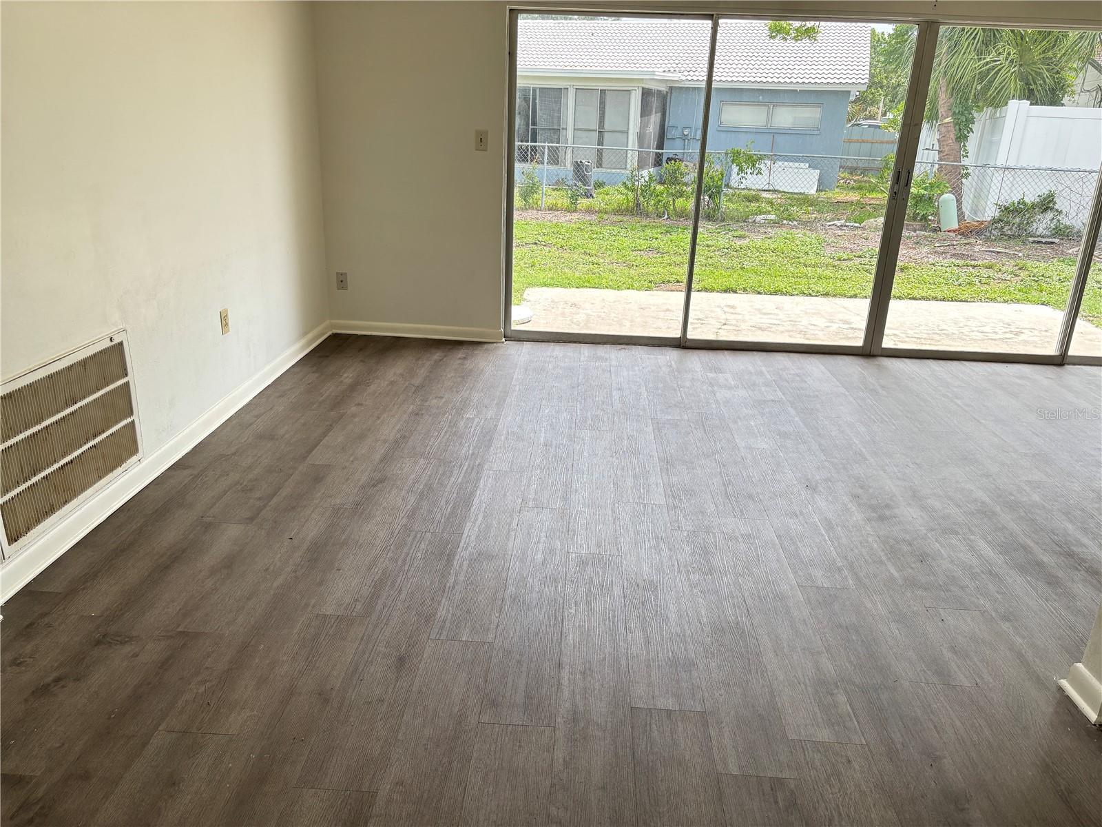 8302 Flintrock, Tampa, FL 33615