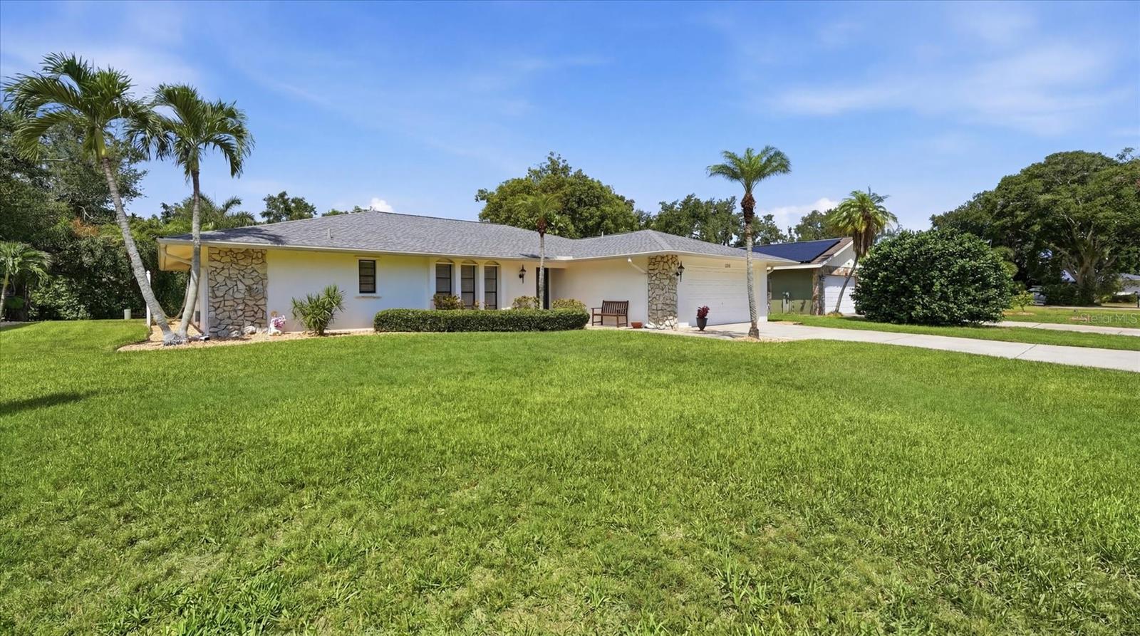 2130 72nd Street, Bradenton, FL 34209