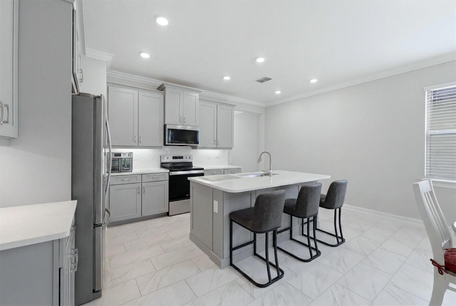 113 Moscata, Nokomis, FL 34275
