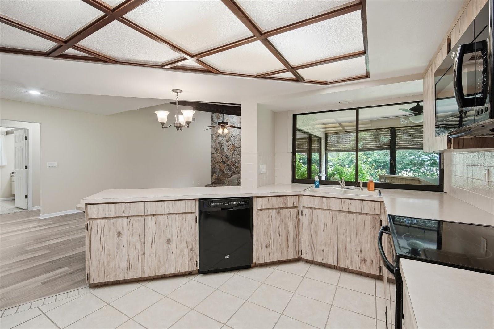 1405 Laurel, Plant City, FL 33563