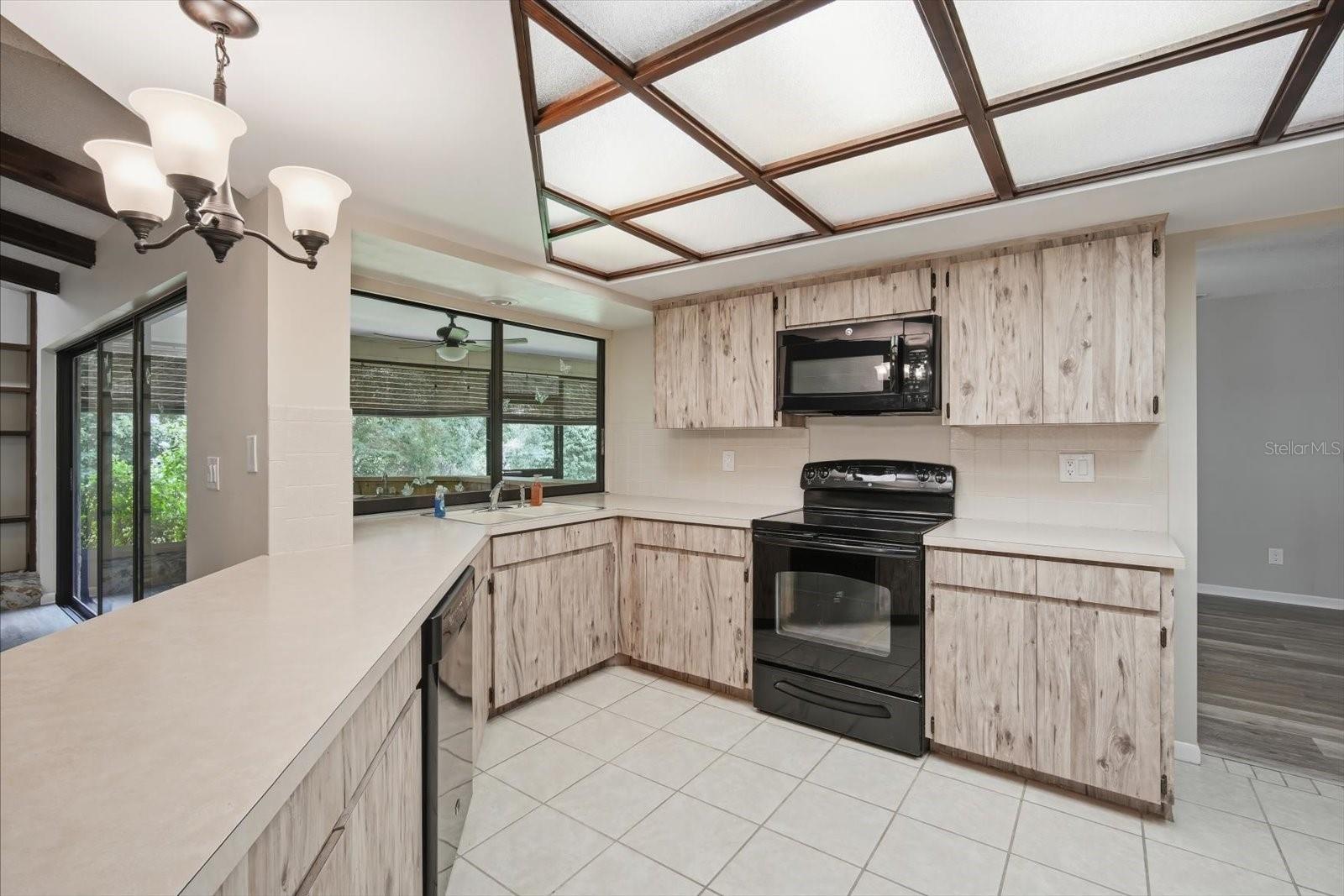 1405 Laurel, Plant City, FL 33563
