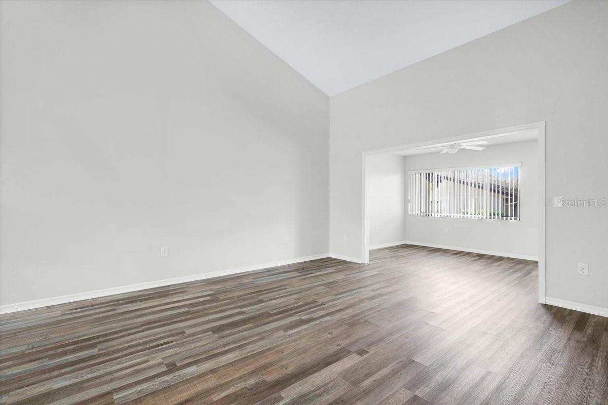 2025 Sylvester Unit Mm4, Lakeland, FL 33803