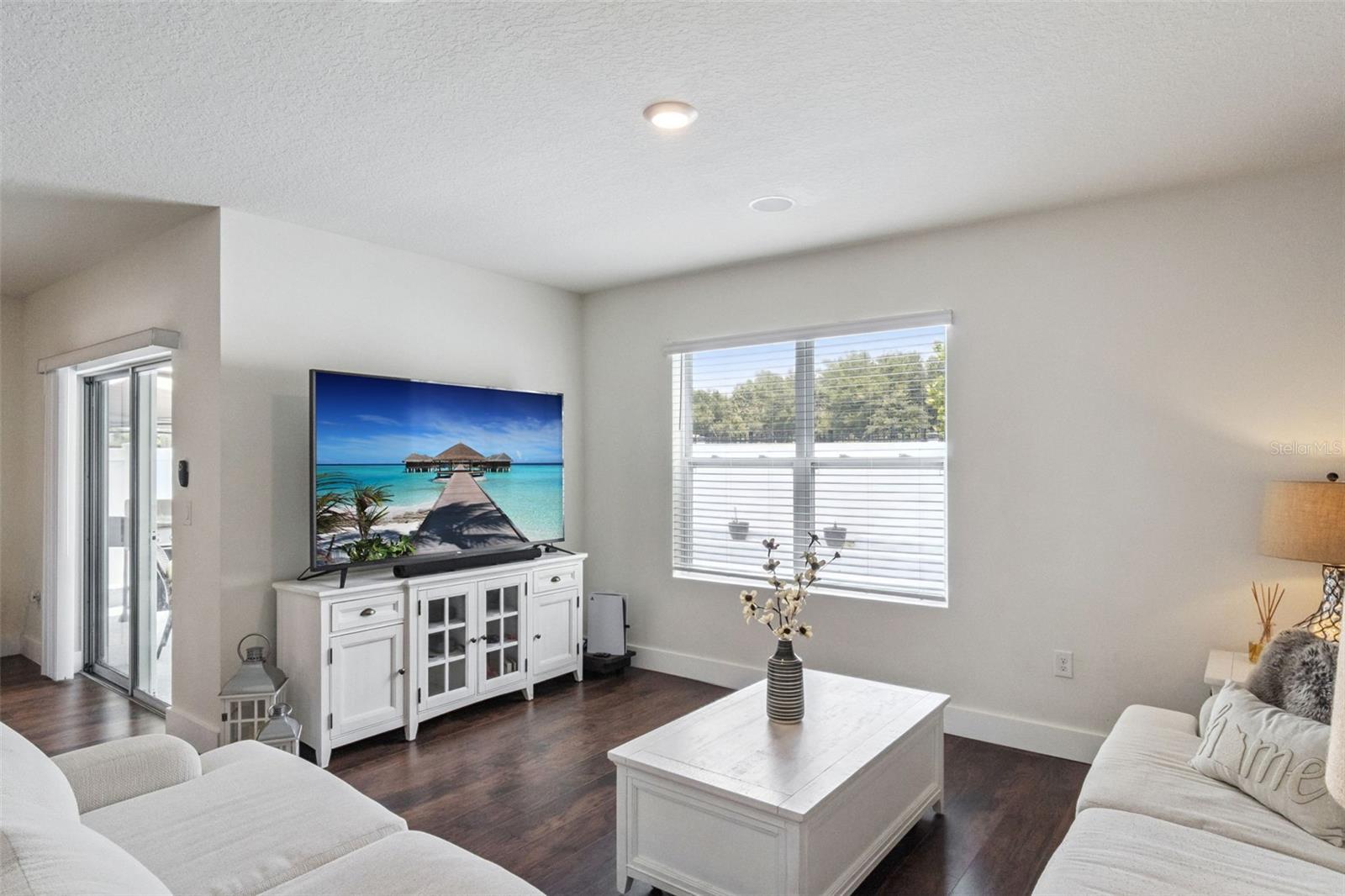 5946 Churchill Sq, Groveland, FL 34736