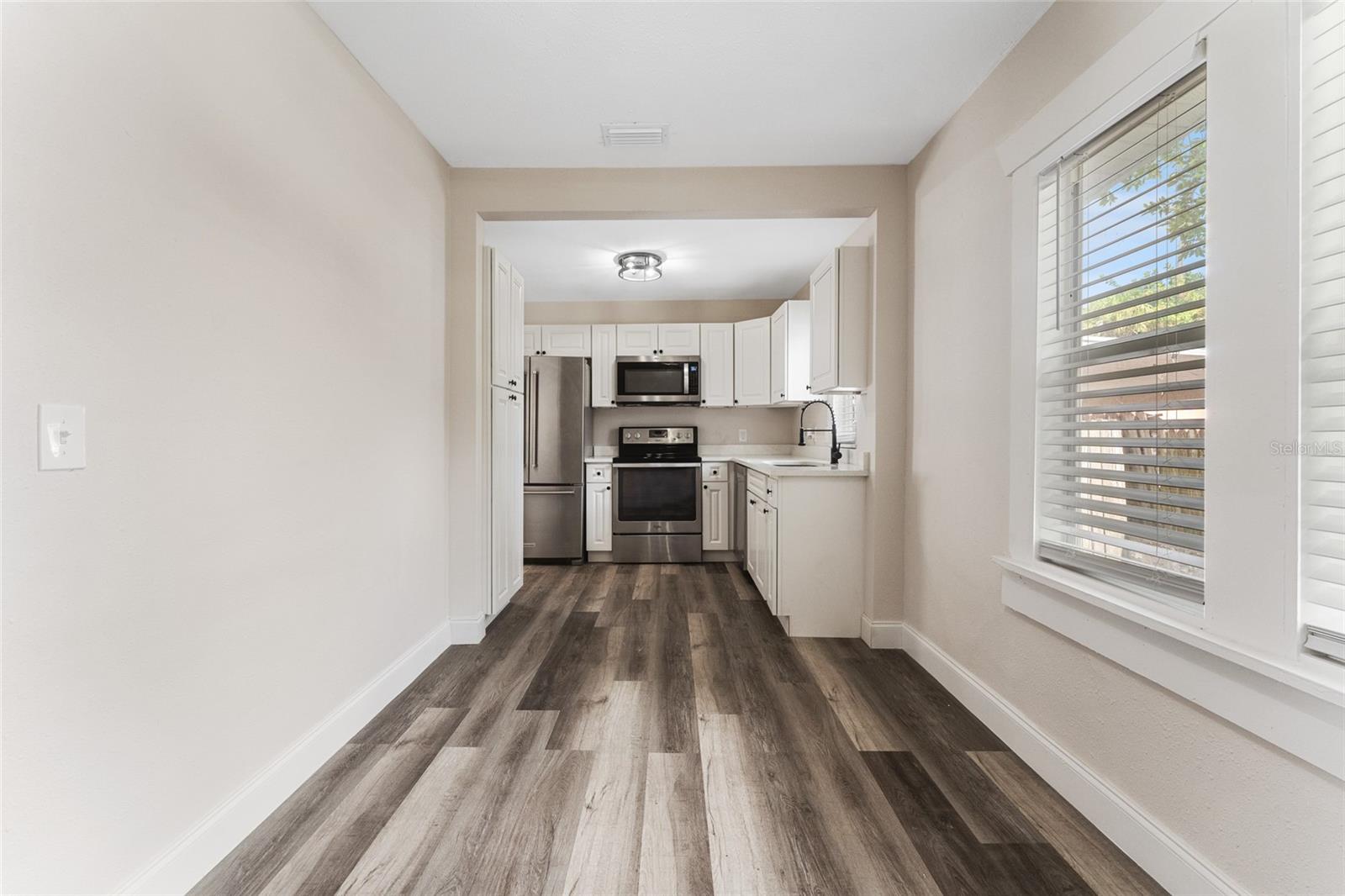 1922 23rd, St Petersburg, FL 33712