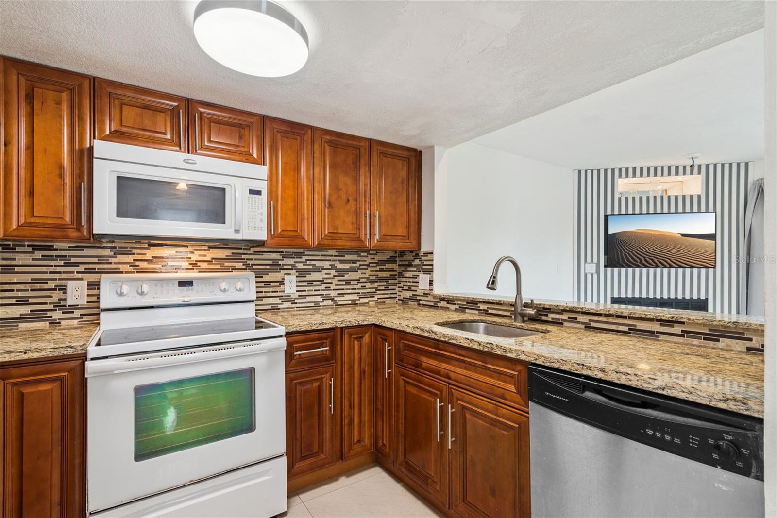 214 Majors Unit F, Kissimmee, FL 34743