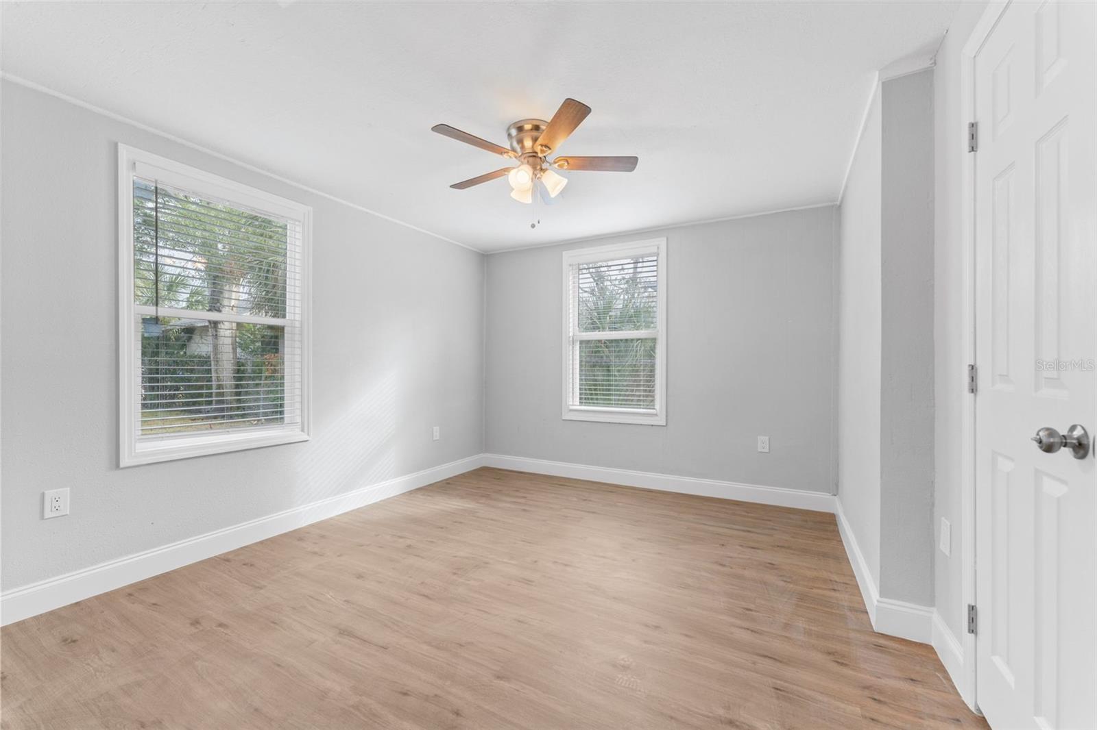 1927 13th, St Petersburg, FL 33705