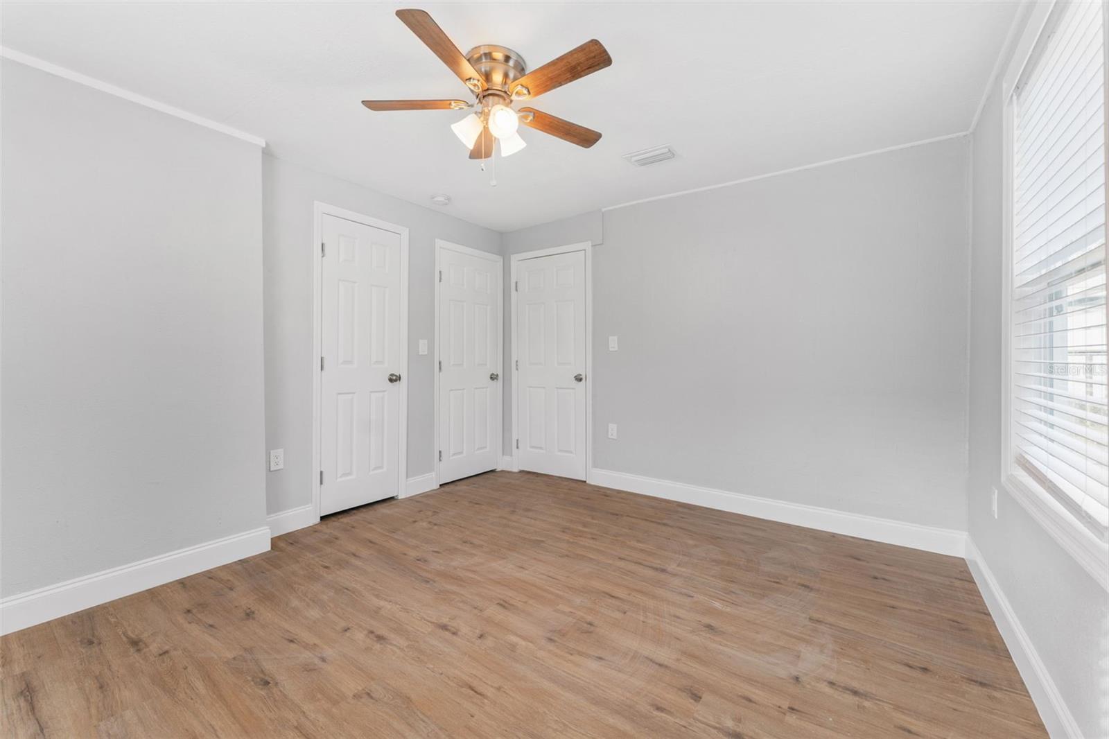 1927 13th, St Petersburg, FL 33705