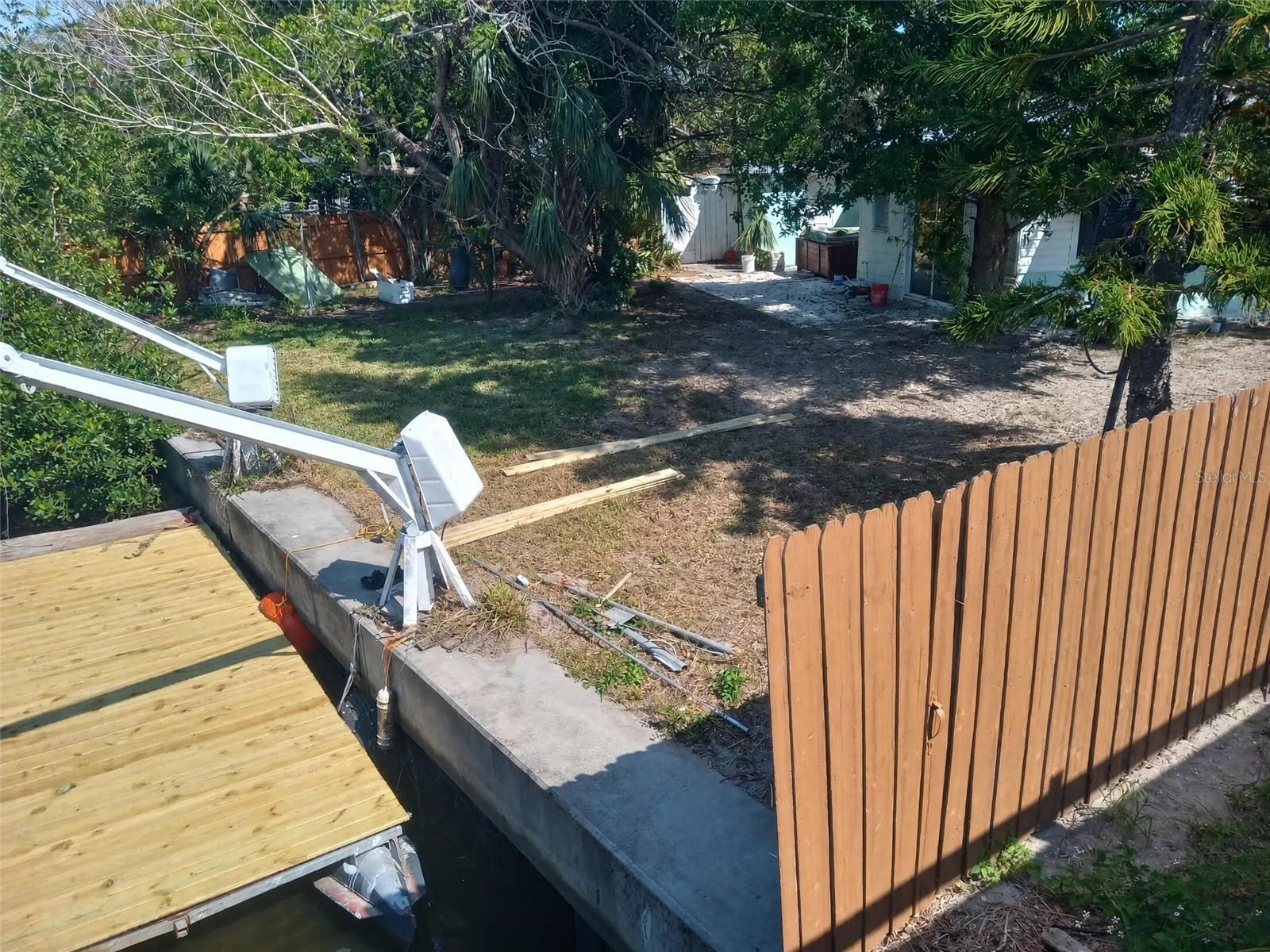 6631 Rosati, St Petersburg, FL 33707