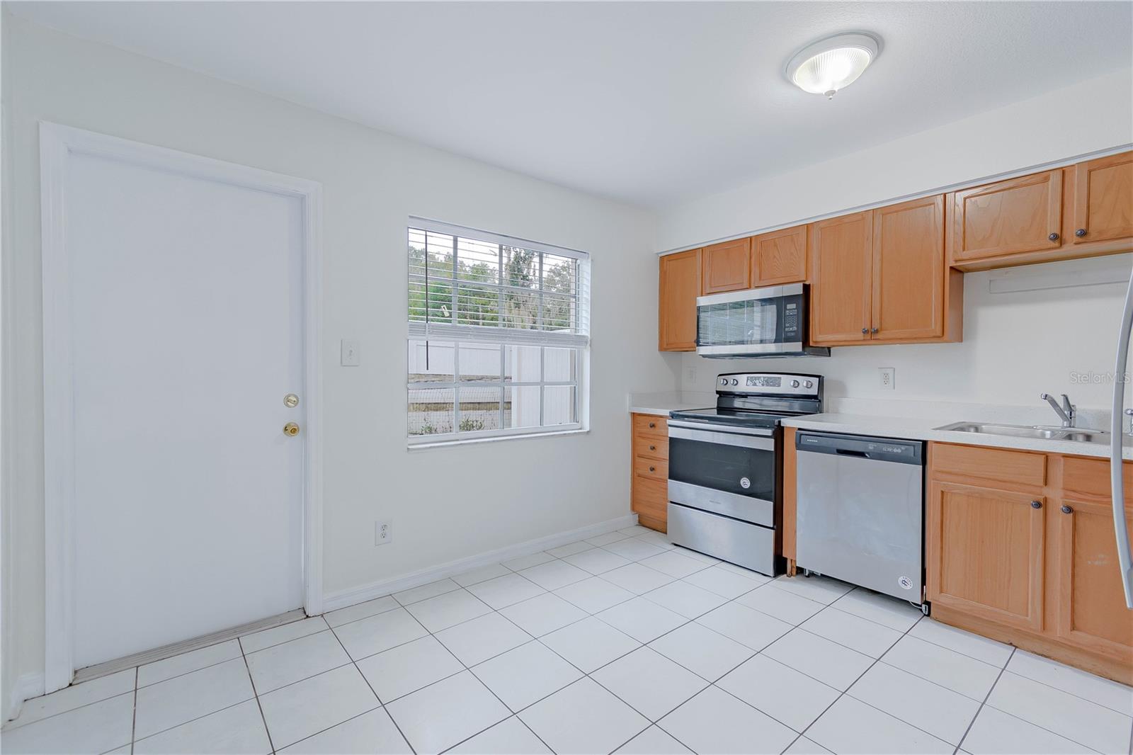 13538 Embassy Park Unit 44a2, Dade City, FL 33525