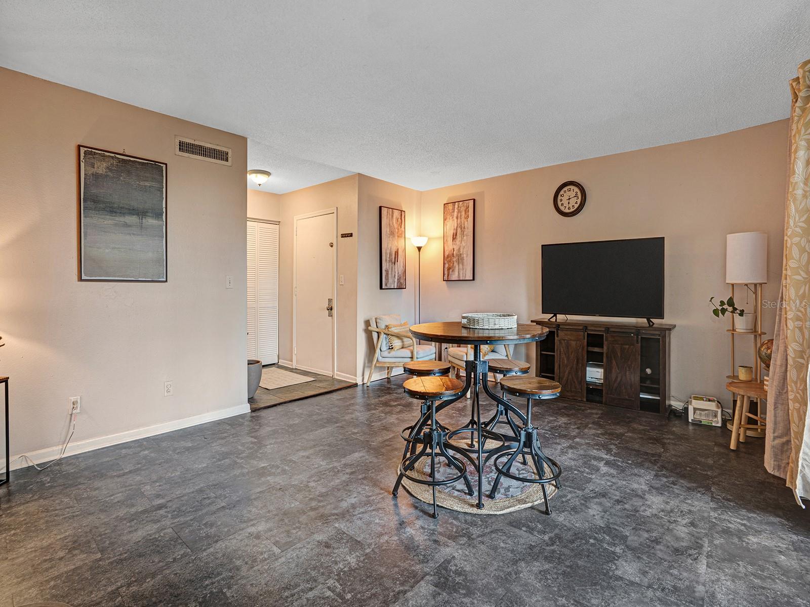 625 Keene Unit B, Clearwater, FL 33755